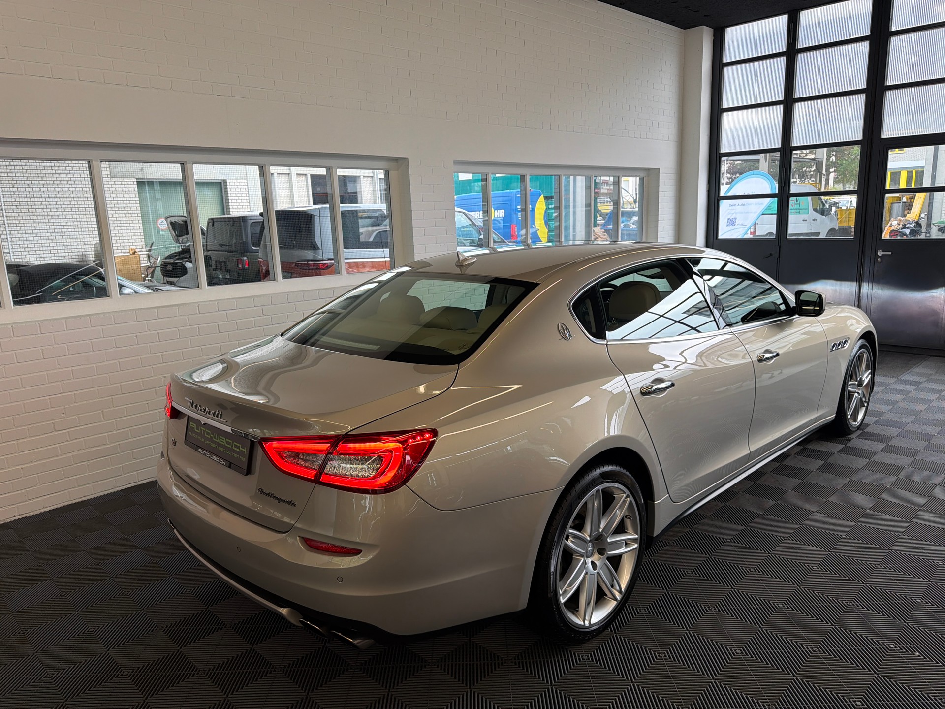 MASERATI Quattroporte 3.0 V6 S Q4 Automatica-image-2