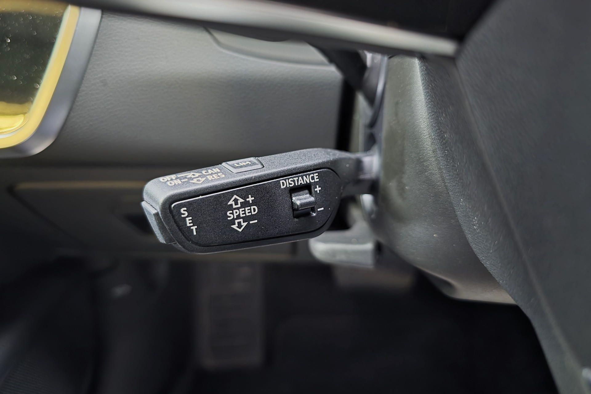AUDI A6 Avant 50 TDI Sport quattro T-Tronic-image-14