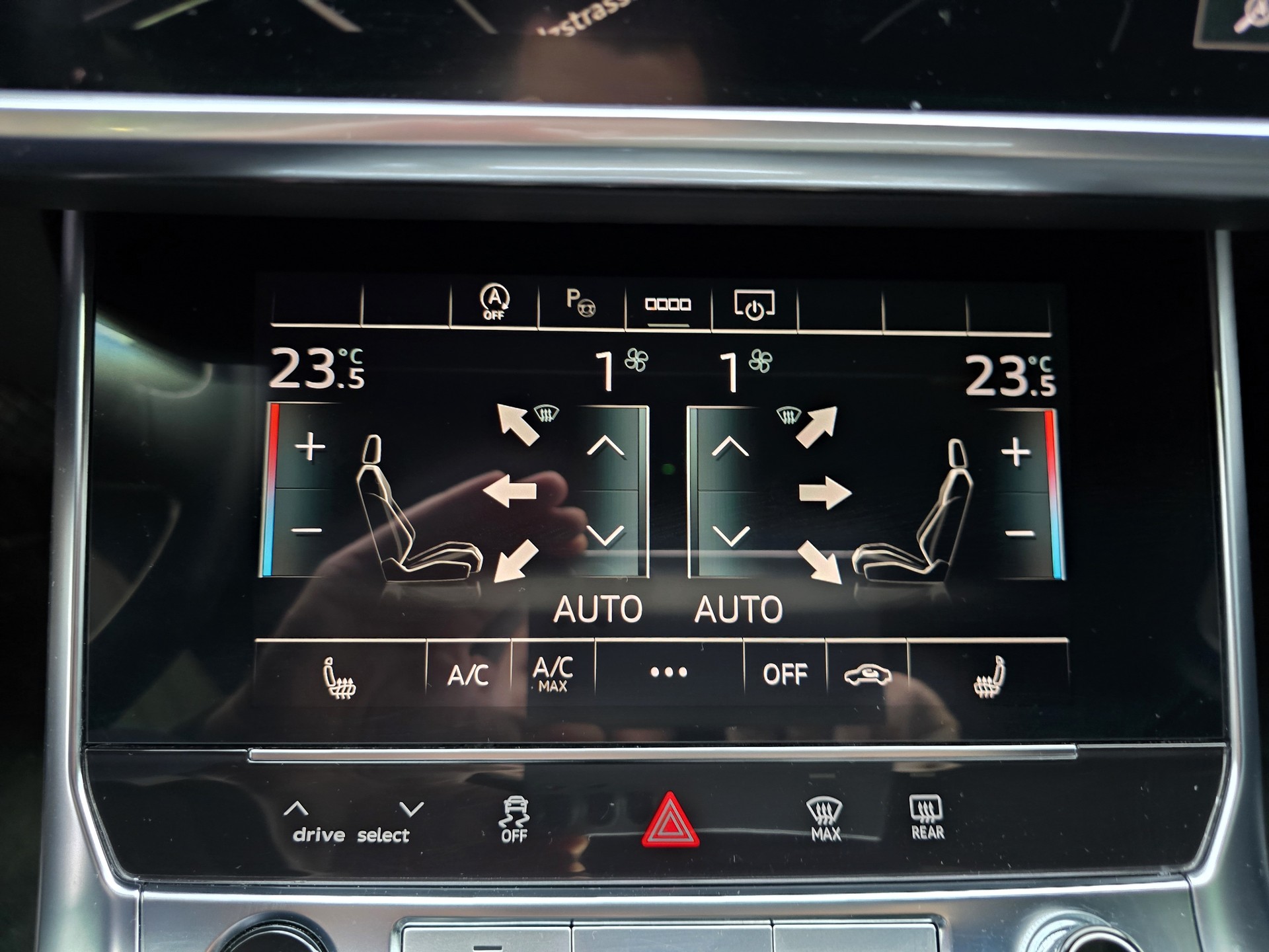 AUDI A6 Avant 50 TDI Sport quattro T-Tronic-image-13