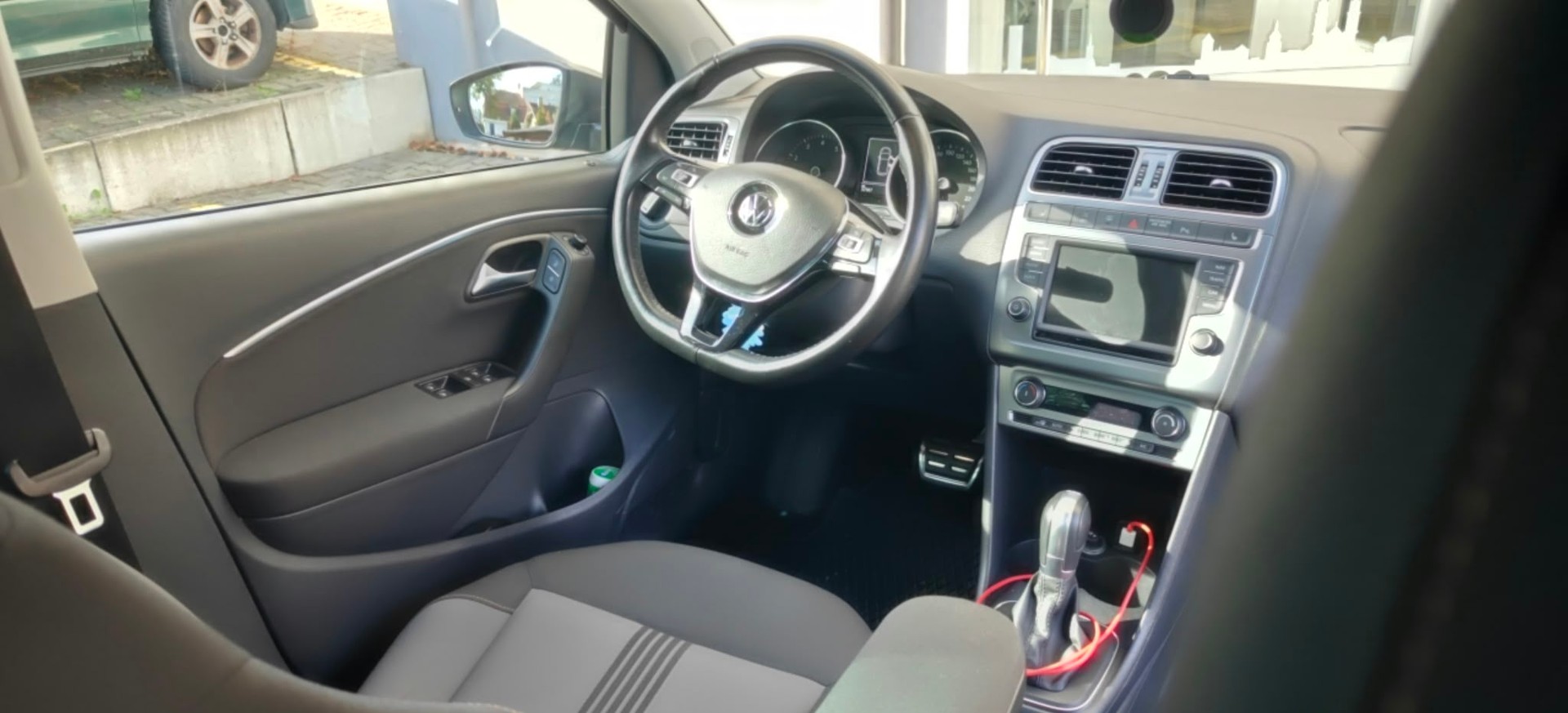 VW Polo 1.2 TSI BMT Sound DSG-image-12
