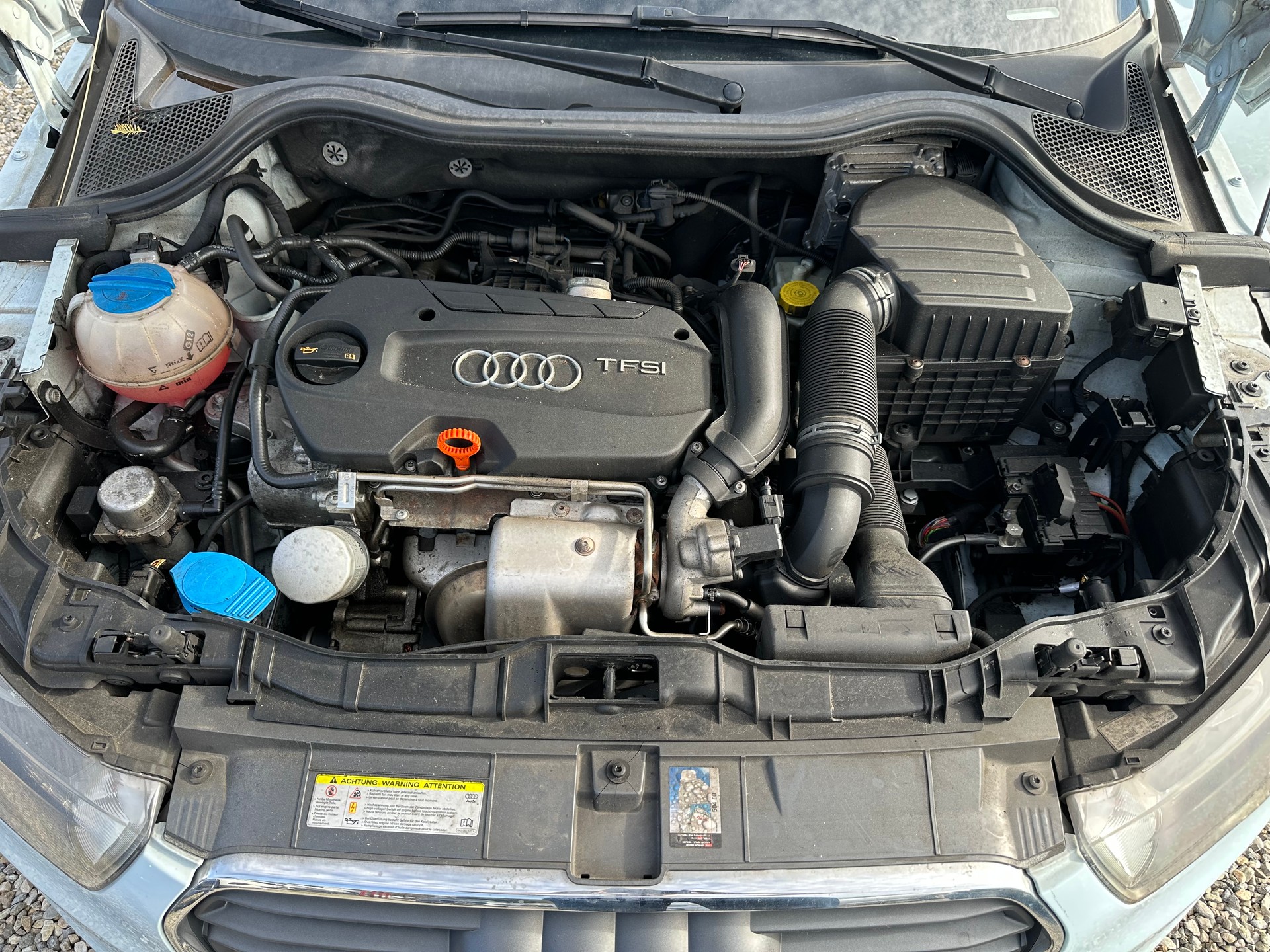 AUDI A1 1.4 TFSI Attraction S-tronic-image-8