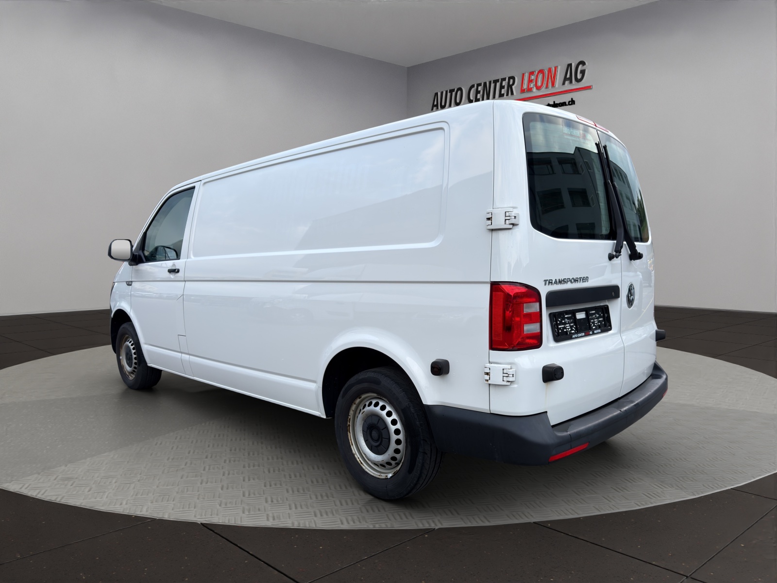 VW T6 2.0 TDI DSG-showroom-element-3