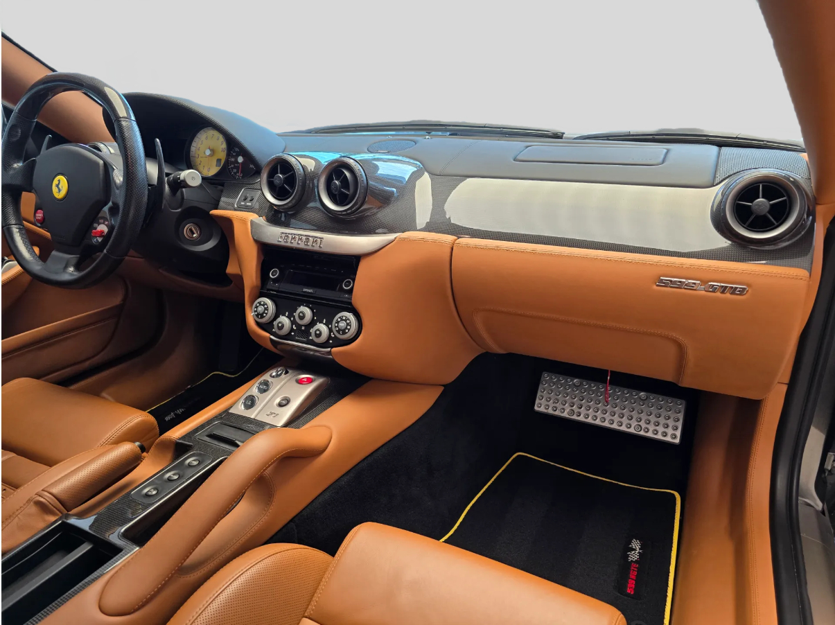FERRARI 599 GTB-image-13