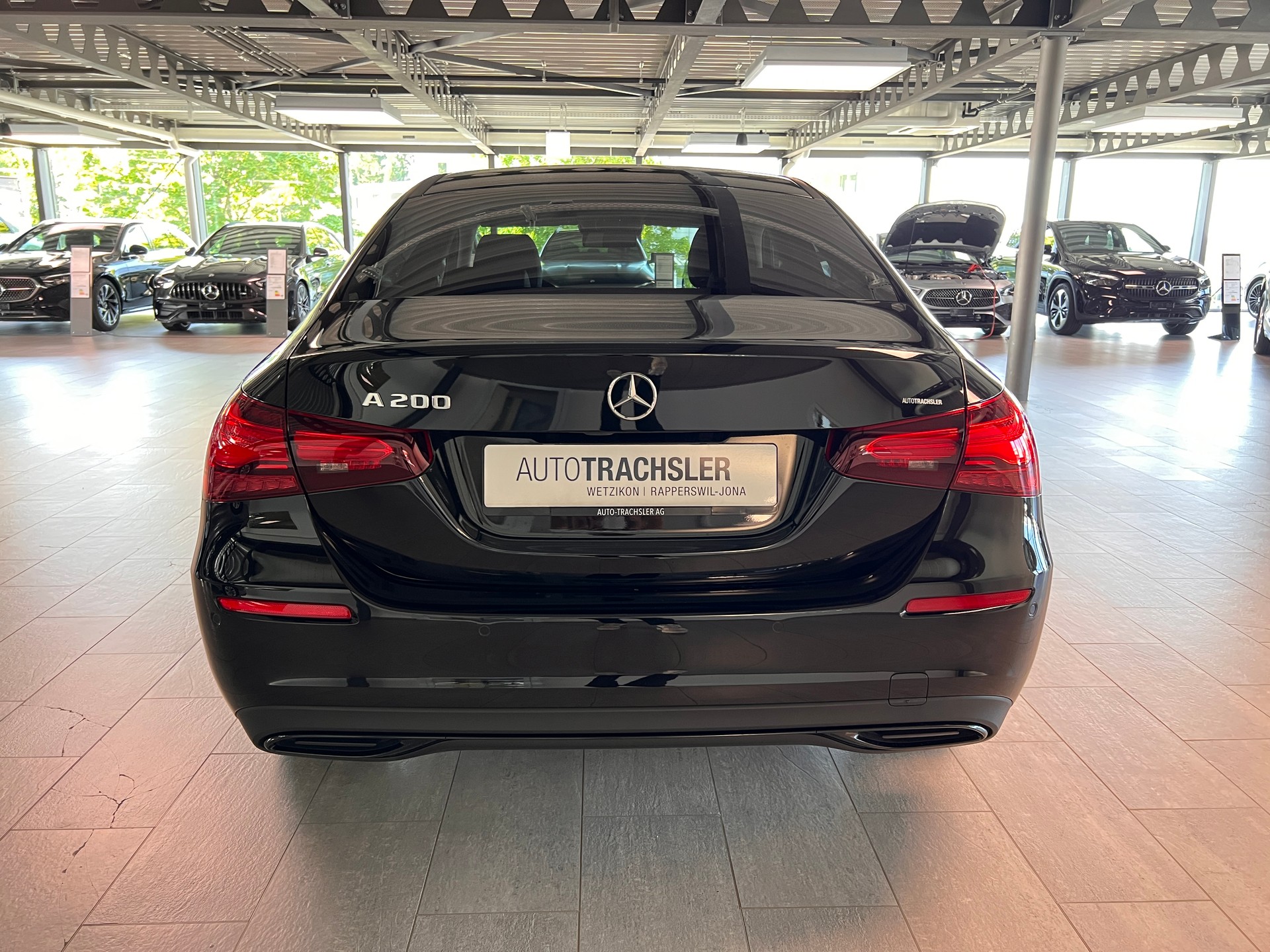 MERCEDES-BENZ A 200 7G-DCT-image-4