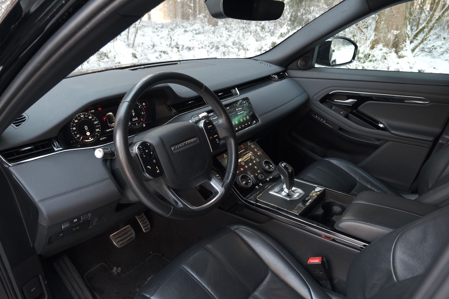 LAND ROVER Range Rover Evoque R-Dynamic P 200 SE AT9-image-7