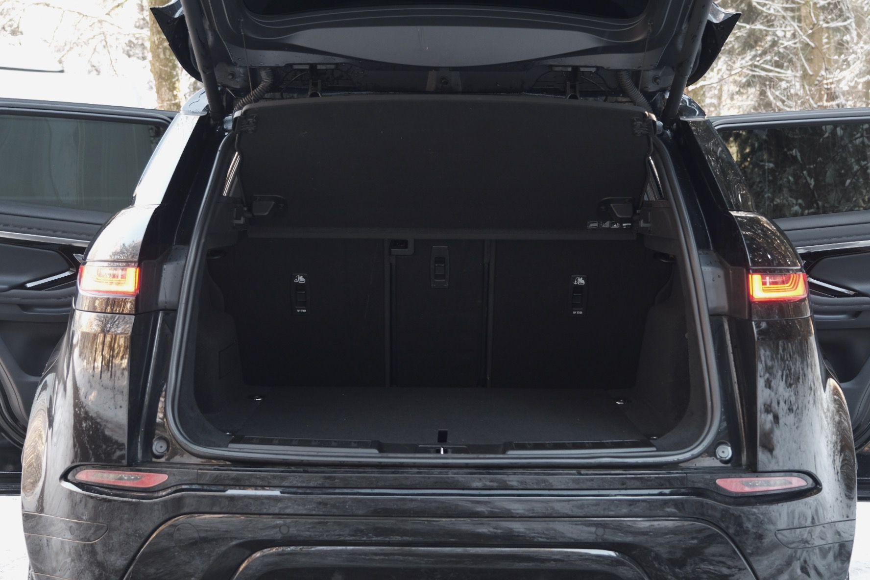 LAND ROVER Range Rover Evoque R-Dynamic P 200 SE AT9-image-14