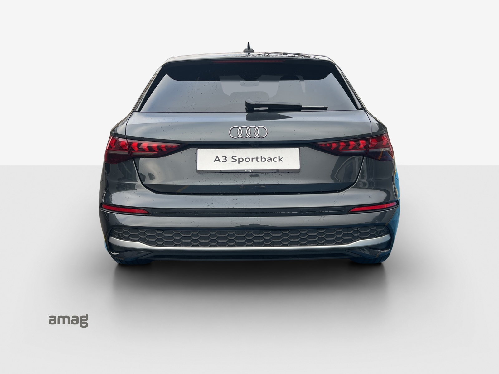 AUDI A3 Sportback 35 TFSI Attraction S-tronic-image-3