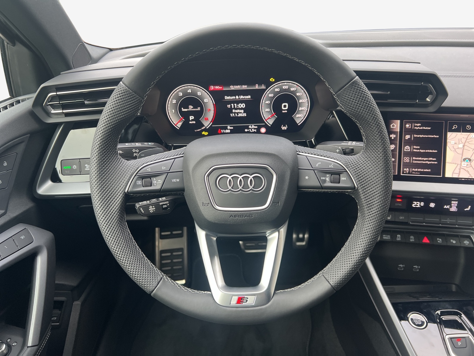 AUDI A3 Sportback 35 TFSI Attraction S-tronic-image-9