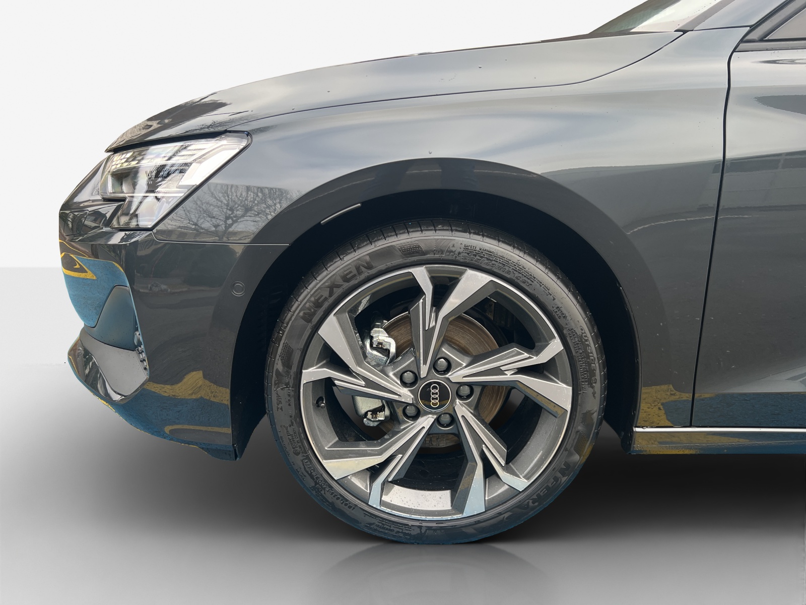 AUDI A3 Sportback 35 TFSI Attraction S-tronic-image-13