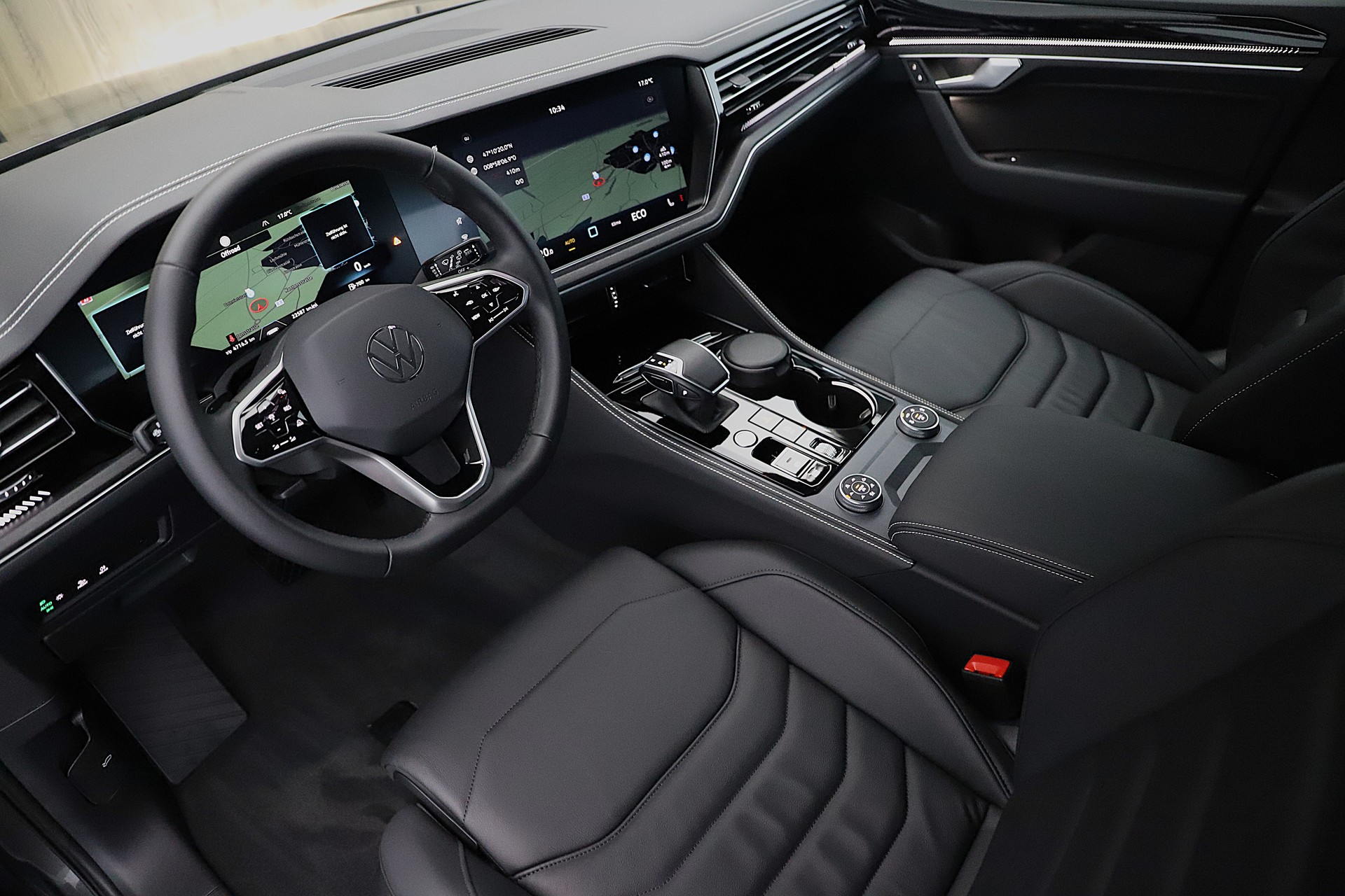 VW Touareg 3.0 TDI Tiptronic 231 PS 4Motion-image-4