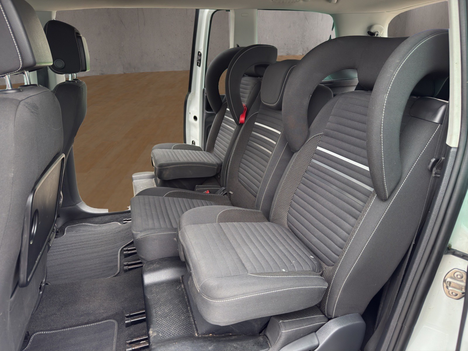VW Sharan 1.4 TSI BMT Comfortline DSG-image-6