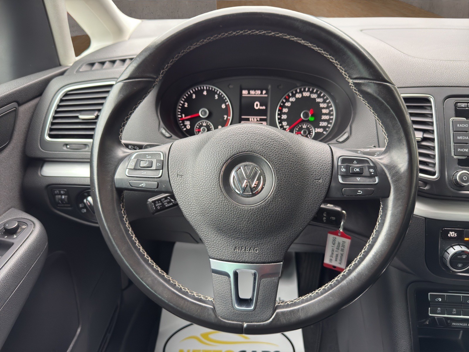 VW Sharan 1.4 TSI BMT Comfortline DSG-image-15
