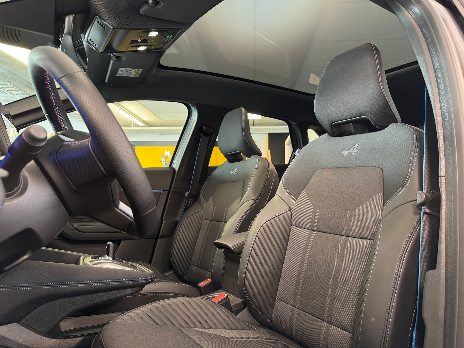 RENAULT SYMBIOZ FULL HYBRID E-TECH esprit Alpine full hybrid E-Tech 160-image-12