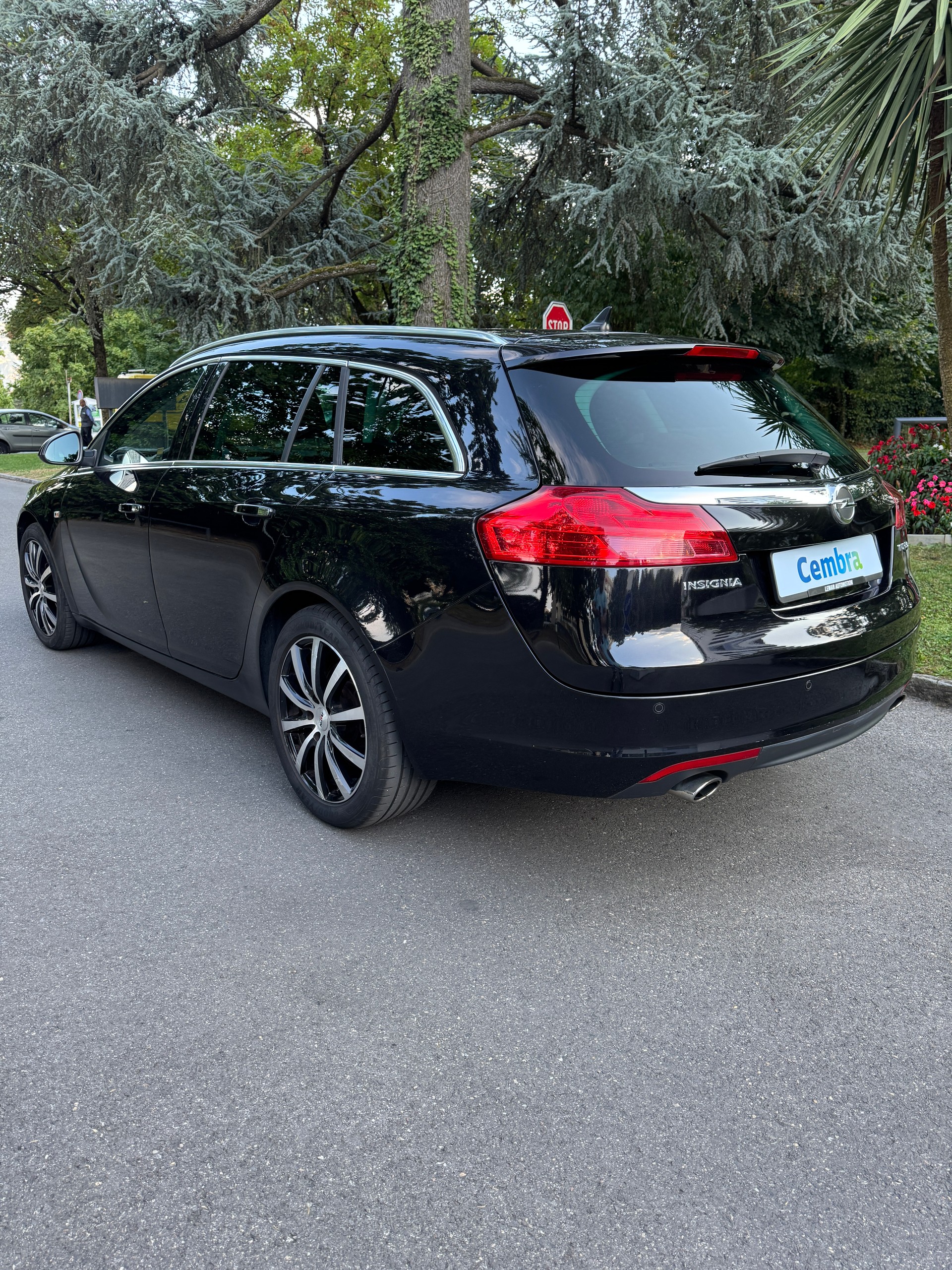 OPEL Insignia Sports Tourer 2.0 Turbo Automatic-image-5