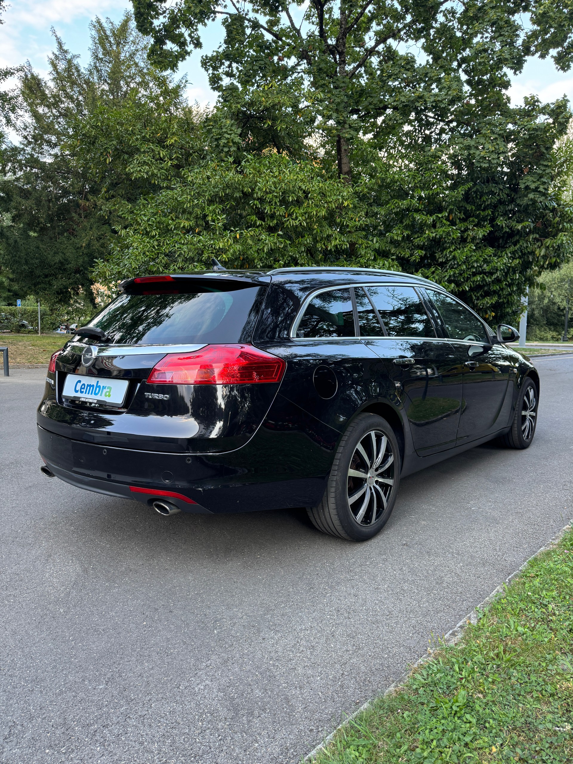 OPEL Insignia Sports Tourer 2.0 Turbo Automatic-image-7
