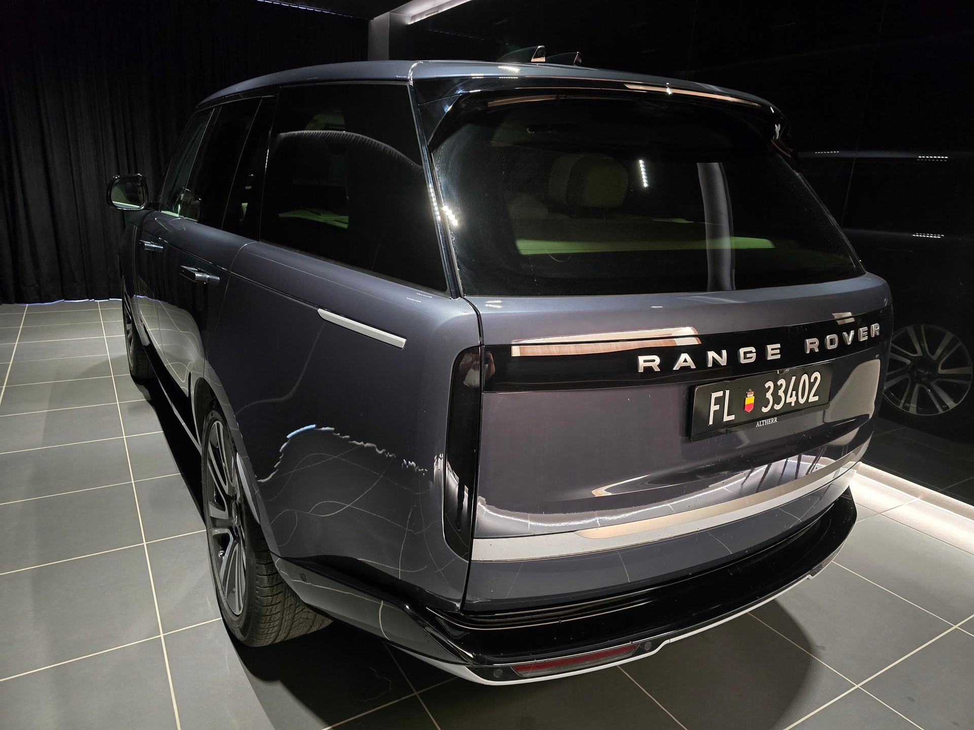 LAND ROVER Range Rover 3.0 D I6 350 Autobiography-image-20