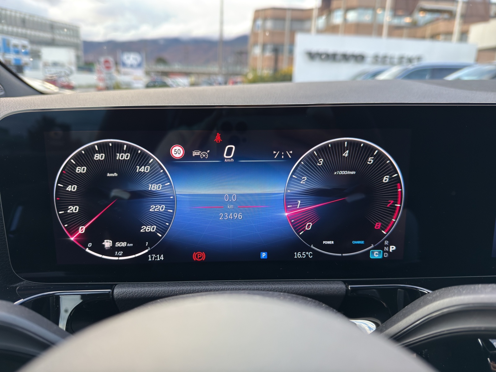 MERCEDES-BENZ GLA 220 4Matic 8G-DCT-image-18