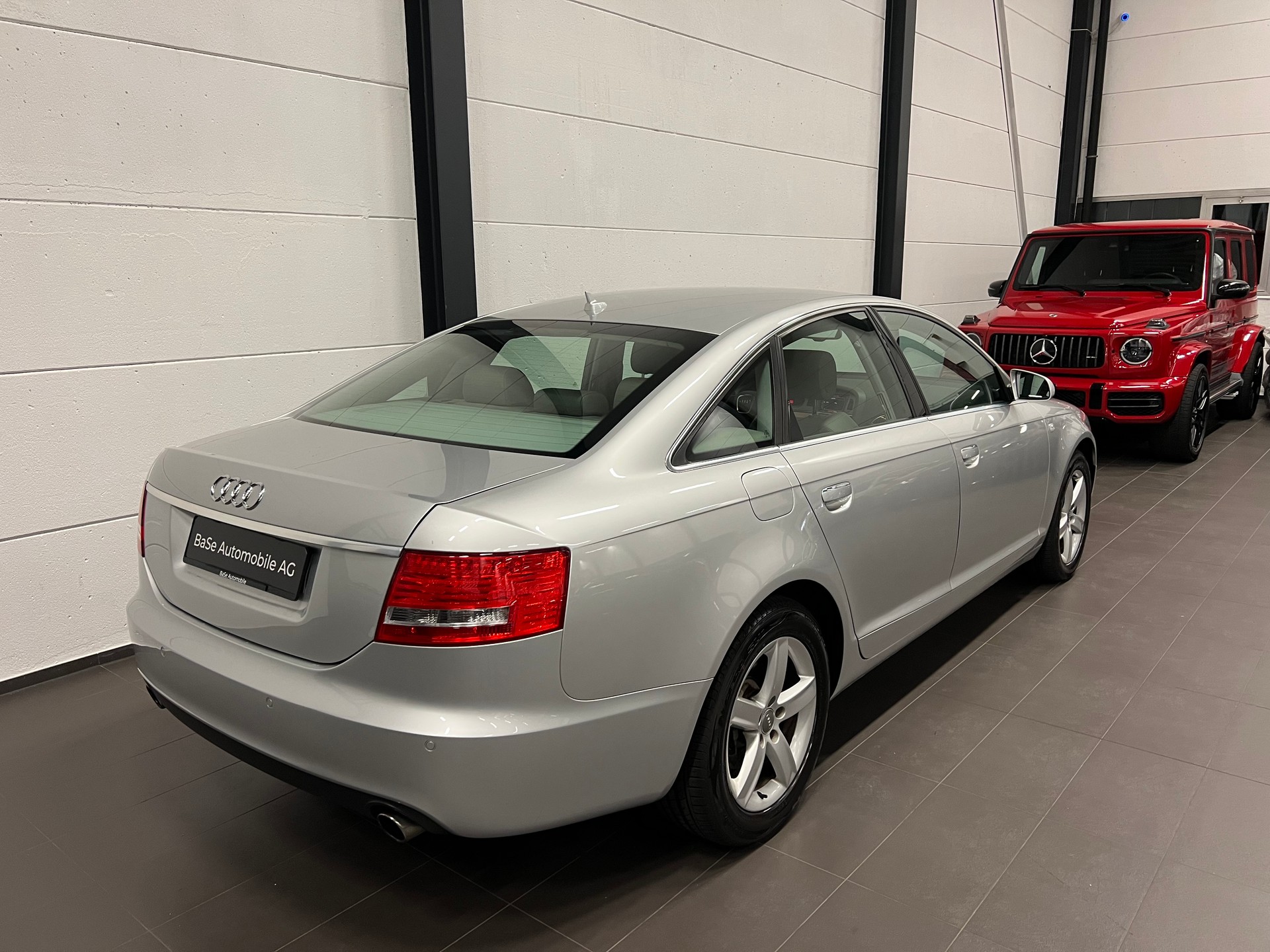AUDI A6 Limousine 3.2 V6 FSI quattro-image-9