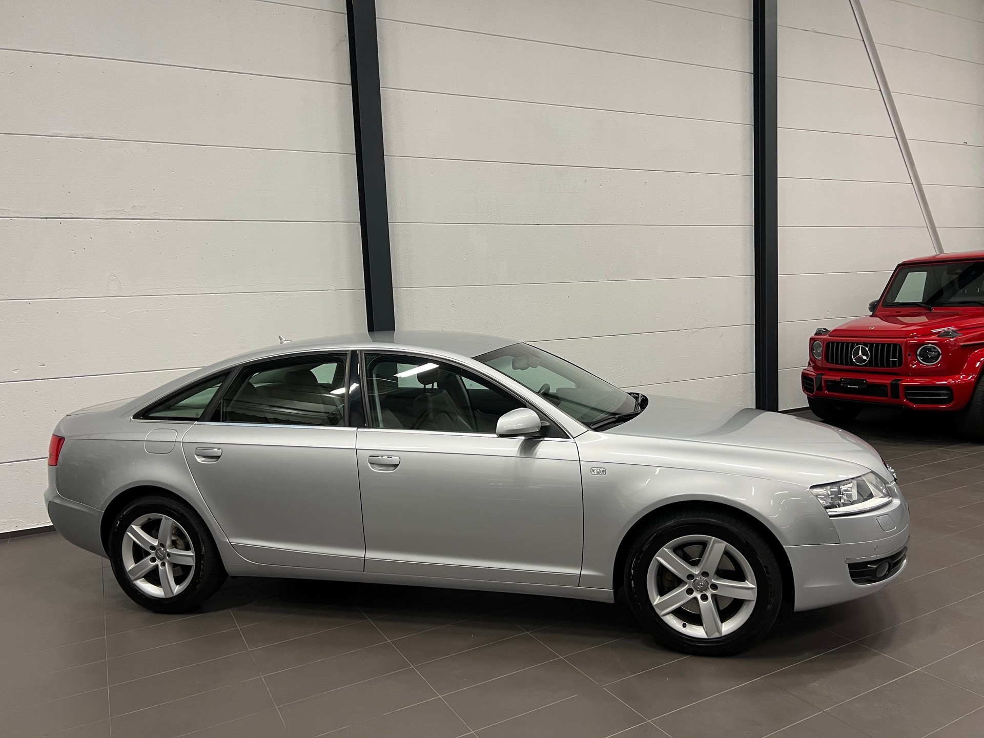 AUDI A6 Limousine 3.2 V6 FSI quattro-image-5