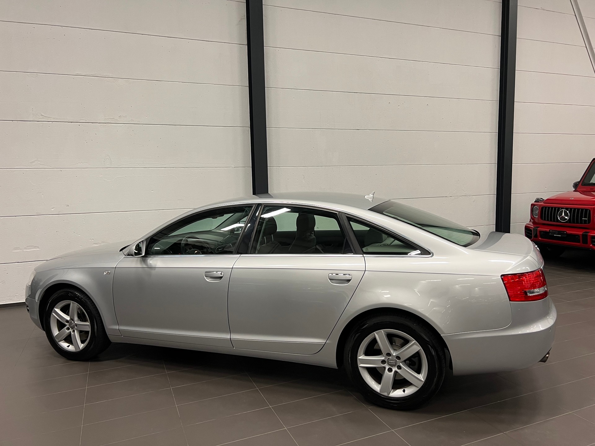 AUDI A6 Limousine 3.2 V6 FSI quattro-image-12