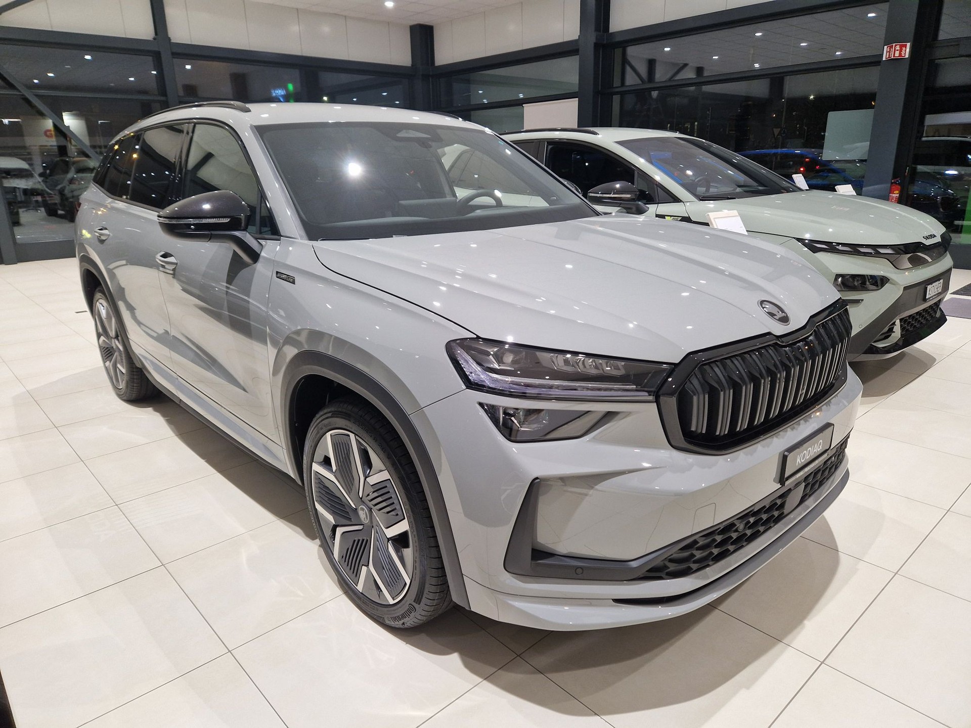 SKODA Kodiaq 2.0 TSI Sportline 4x4-image-1