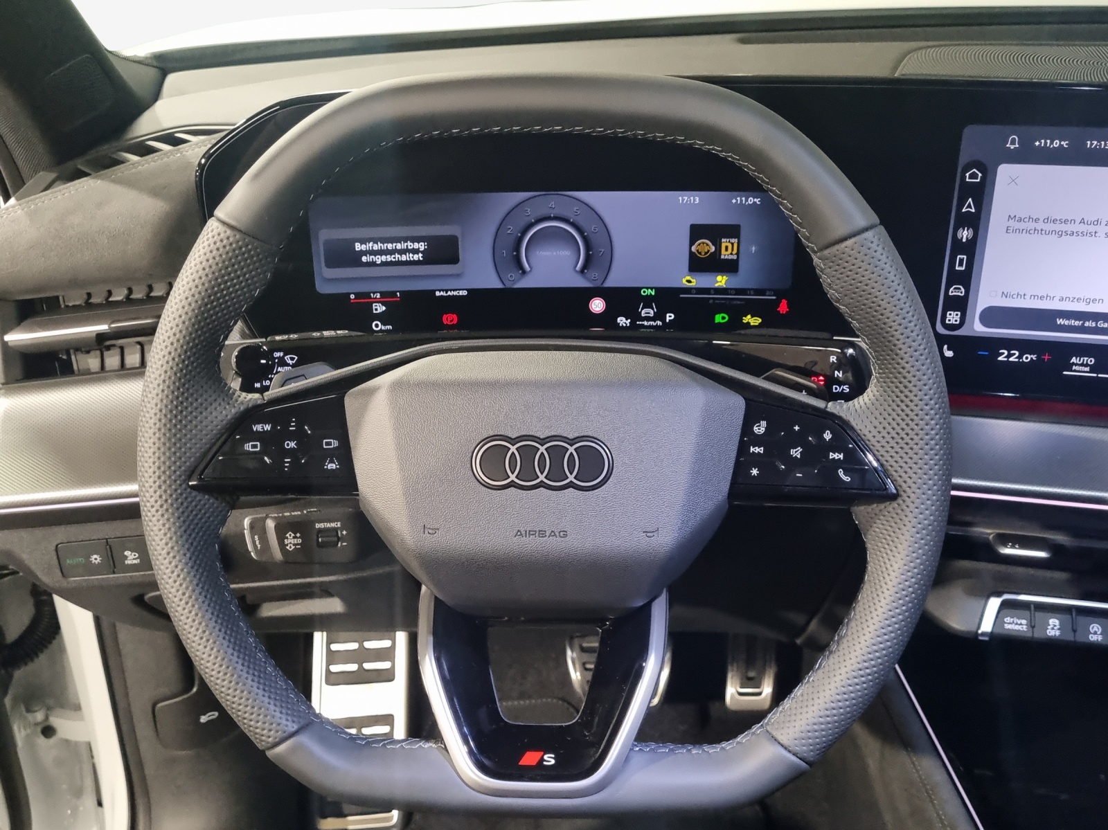 AUDI Q3 SUV 110 kW TFSI S tronic-image-9