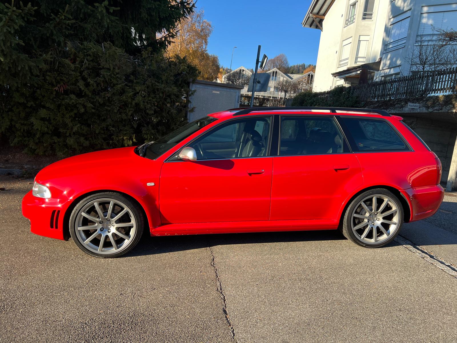 AUDI RS4 Avant quattro-image-5
