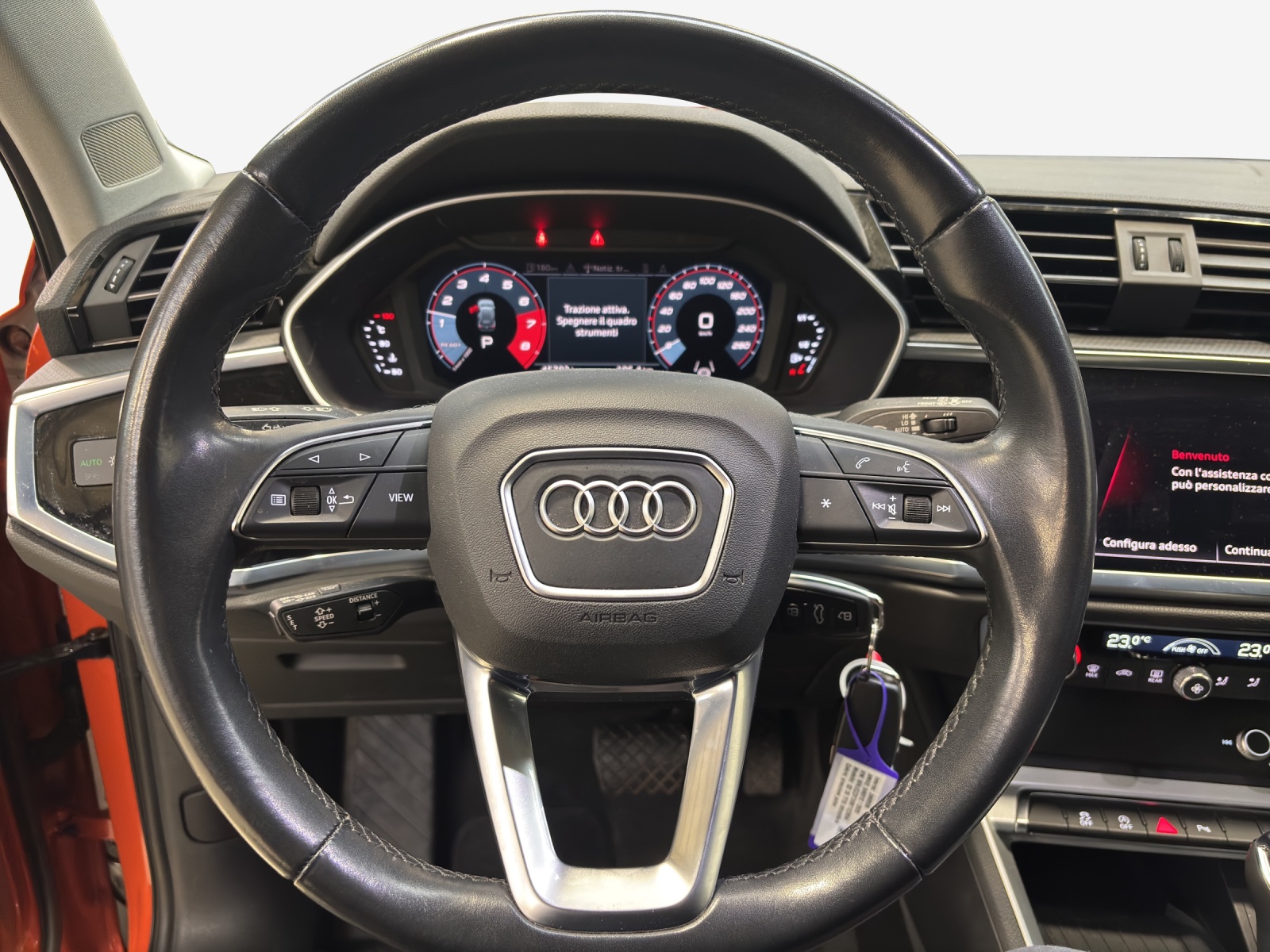 AUDI Q3 35 TFSI Attraction S-tronic-image-9