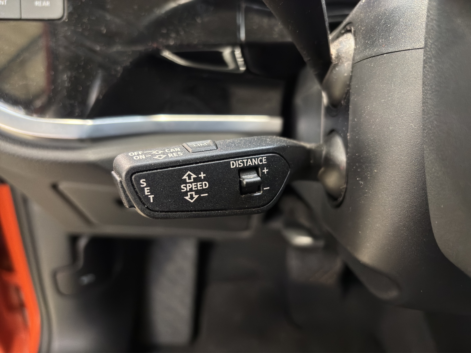 AUDI Q3 35 TFSI Attraction S-tronic-image-15