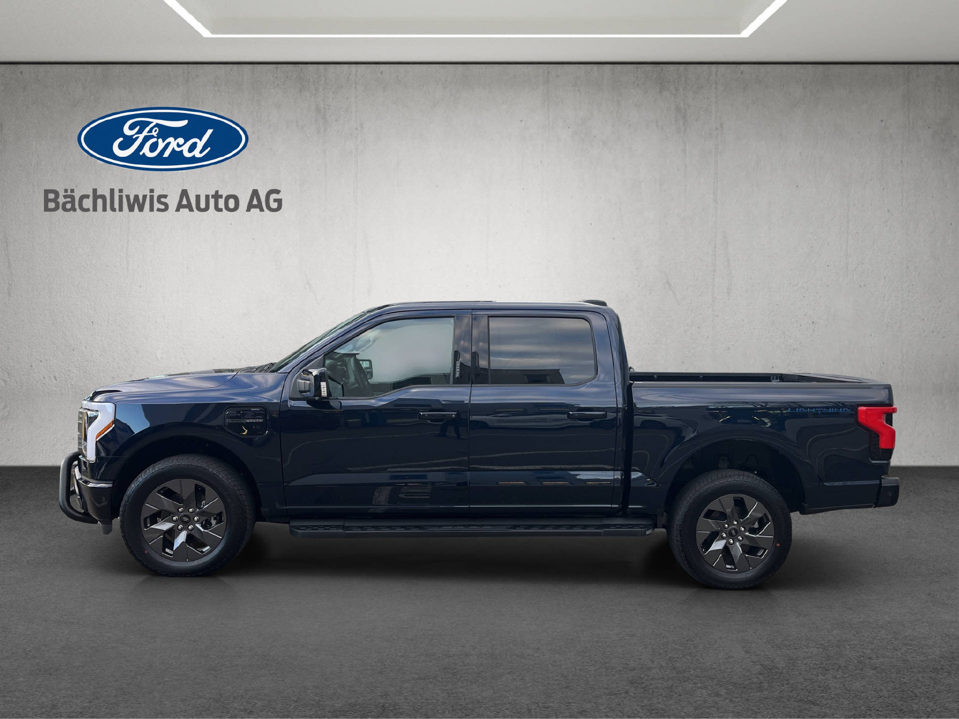 FORD F-150 Lightning DKab.Pick-up 98 kWh Lariat Launch Edition-image-1