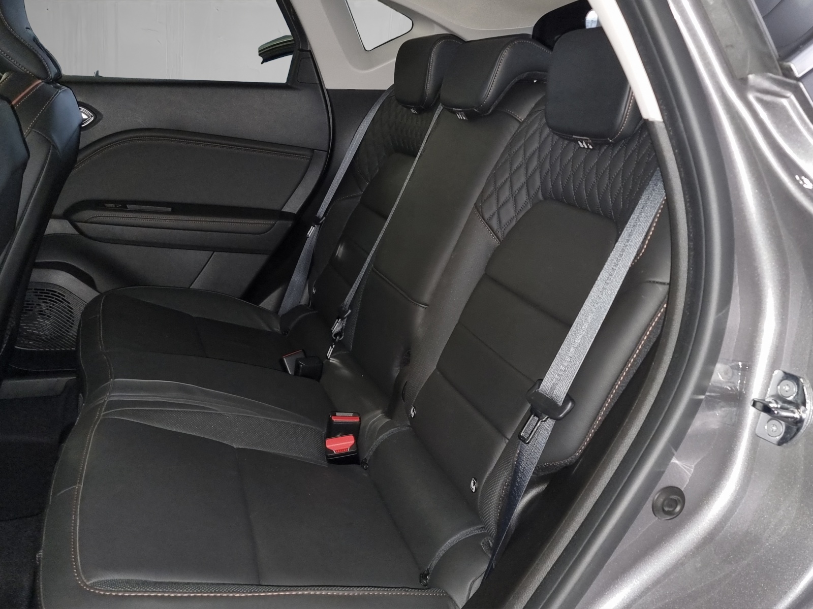 RENAULT Captur 1.6 E-Tech Plug-in Init-image-7