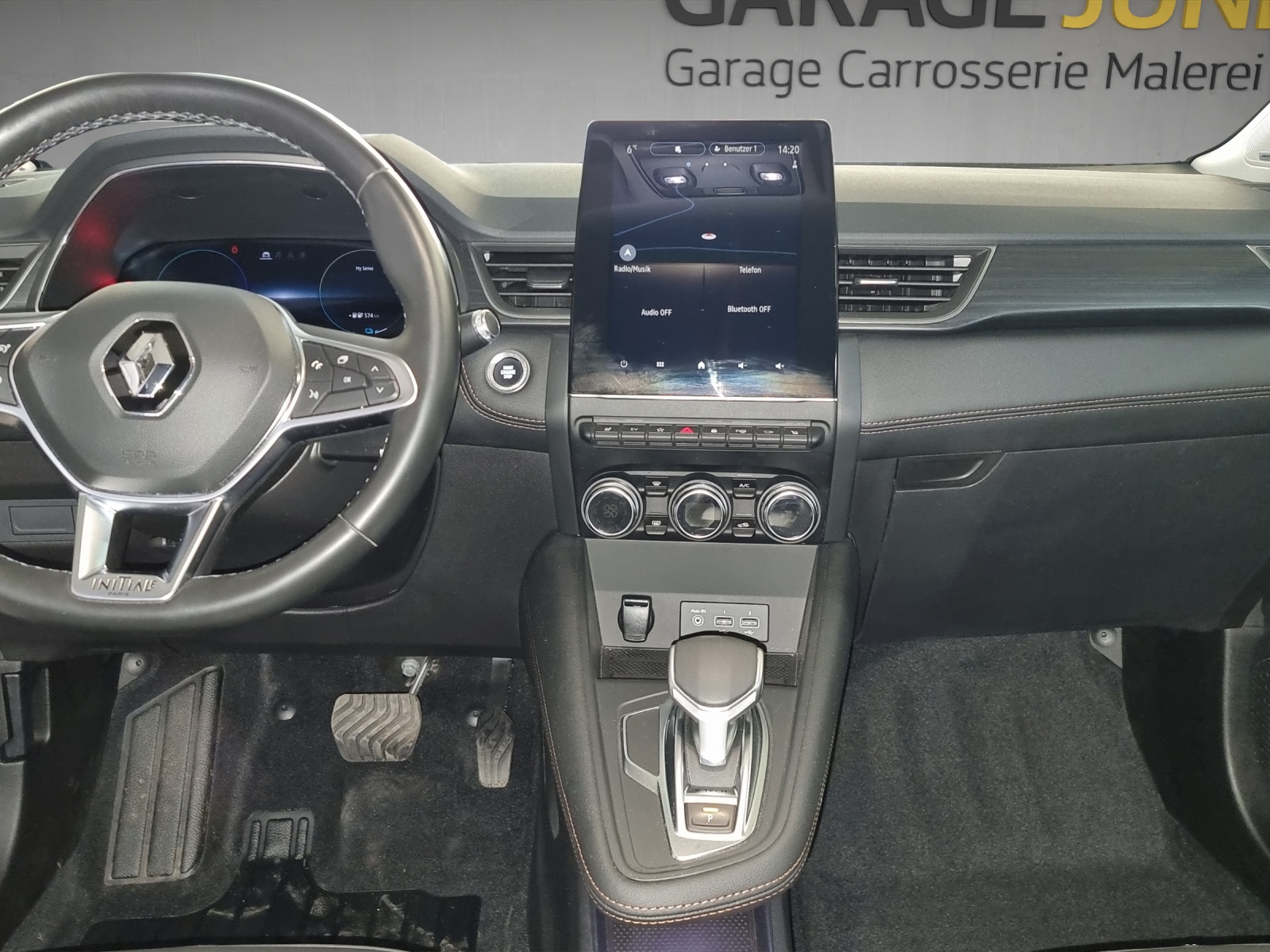 RENAULT Captur 1.6 E-Tech Plug-in Init-image-8