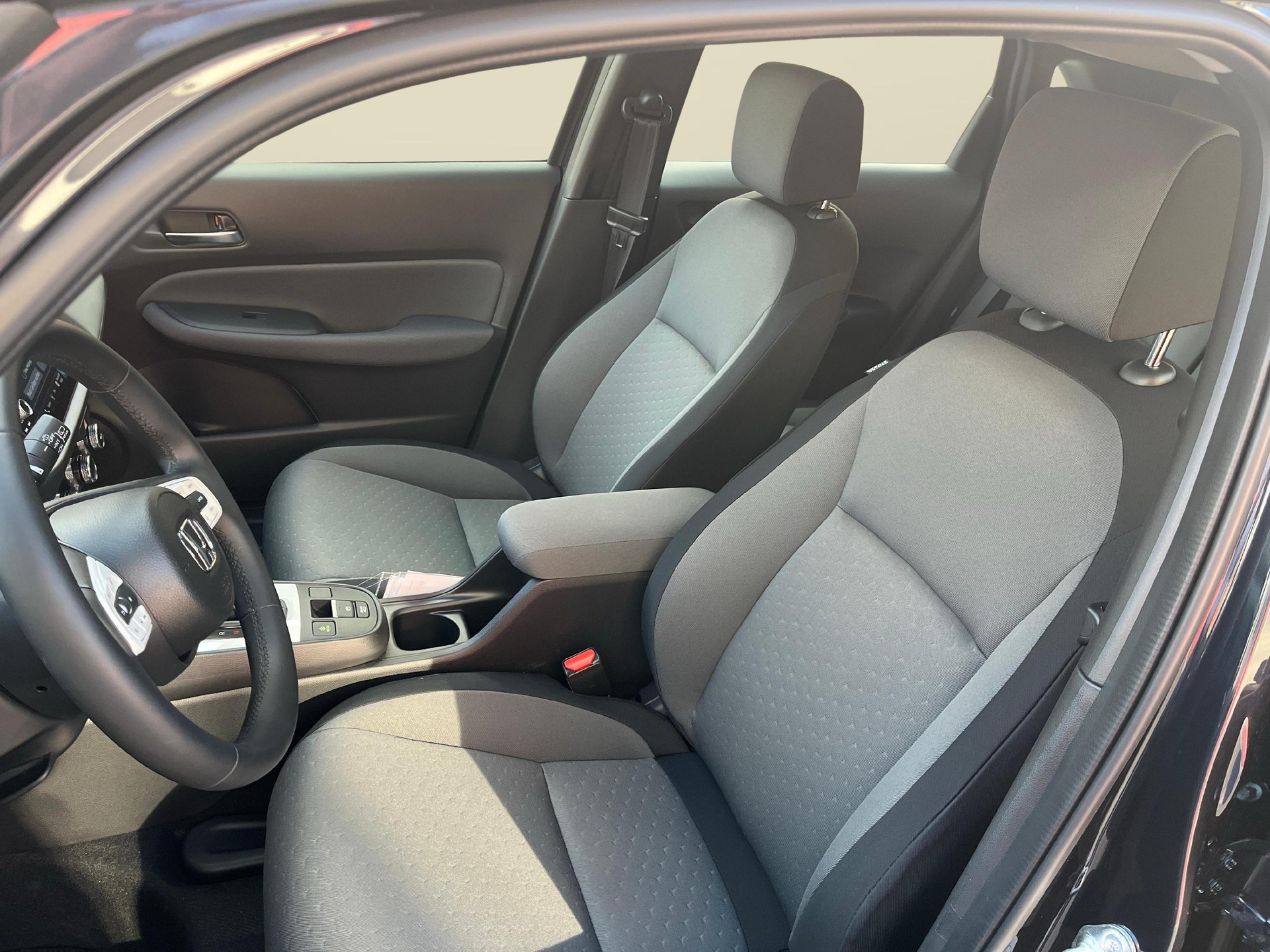 HONDA Jazz 1.5 i-MMD Elegance Hybrid - mit Aktionsleasing 1.9%-image-12