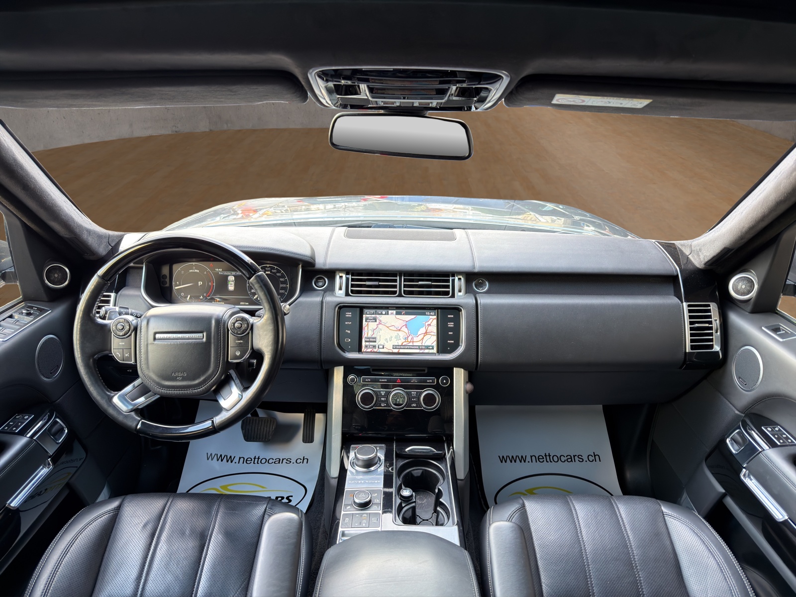 LAND ROVER Range Rover 4.4 SDV8 Vogue Automatic-image-7