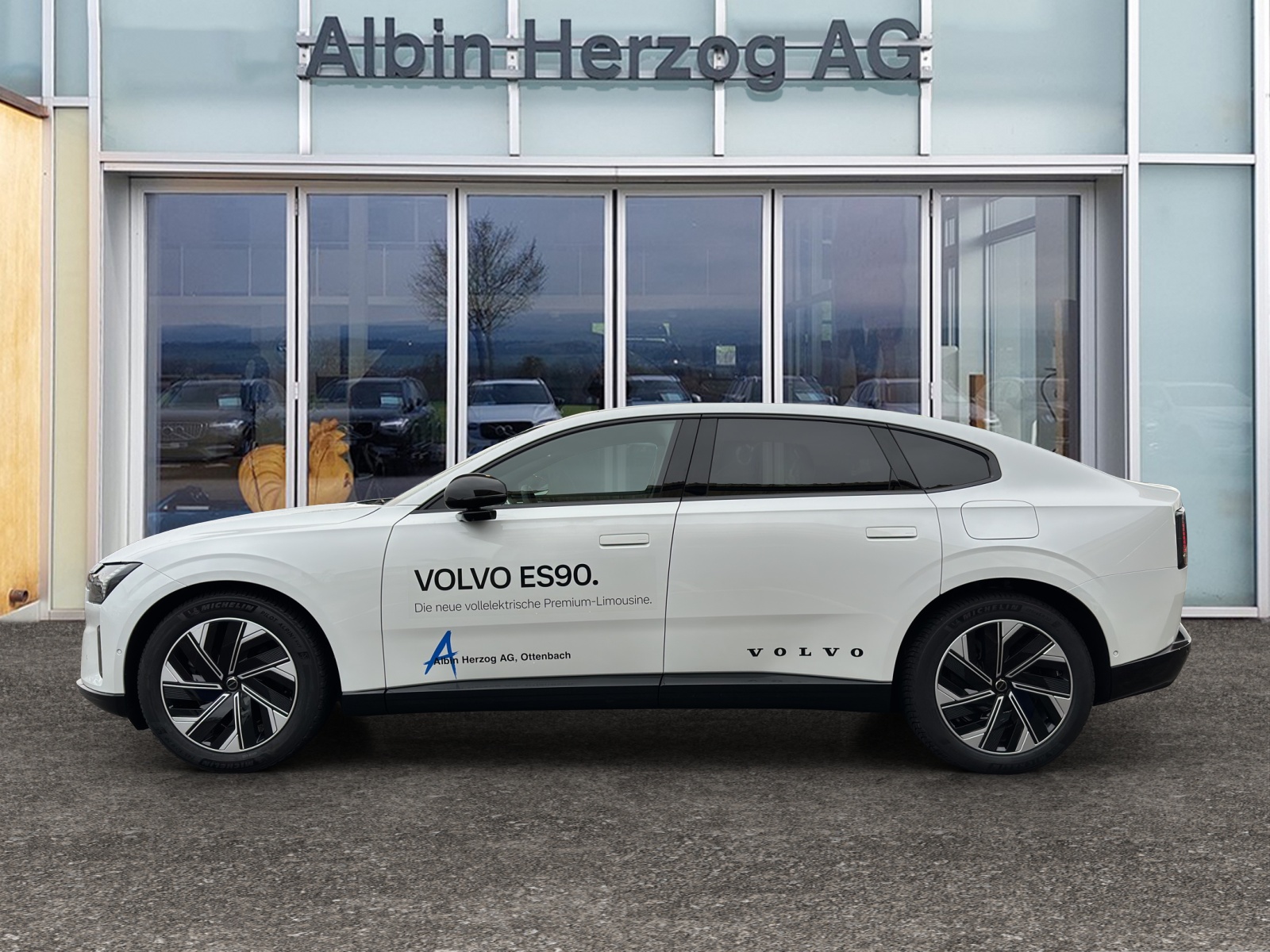 VOLVO ES90 Ultra-image-1