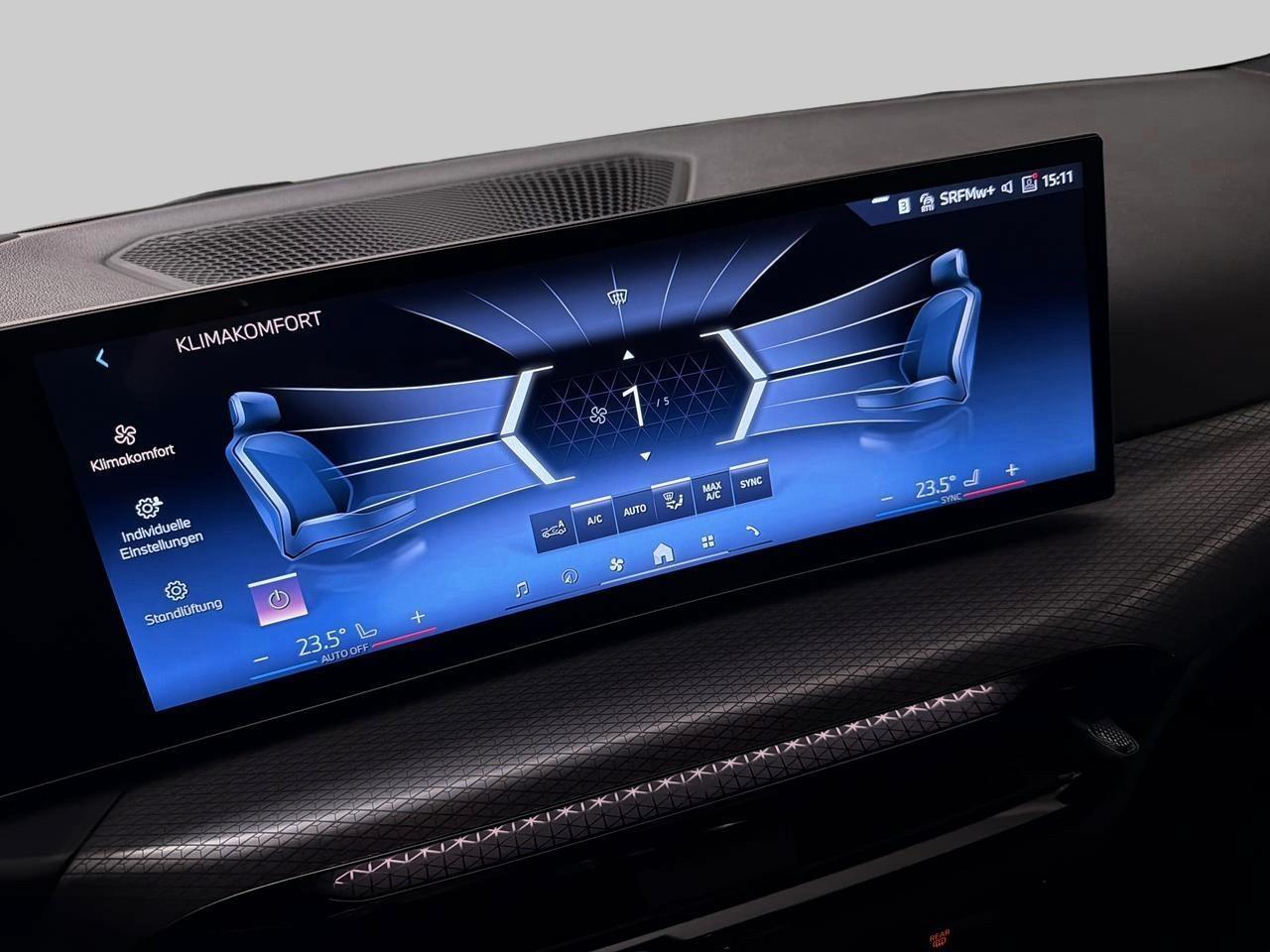 BMW 320d xDrive Touring M Sport-image-17