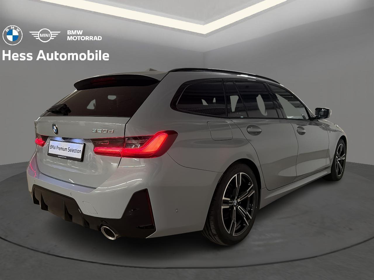 BMW 320d xDrive Touring M Sport-image-1