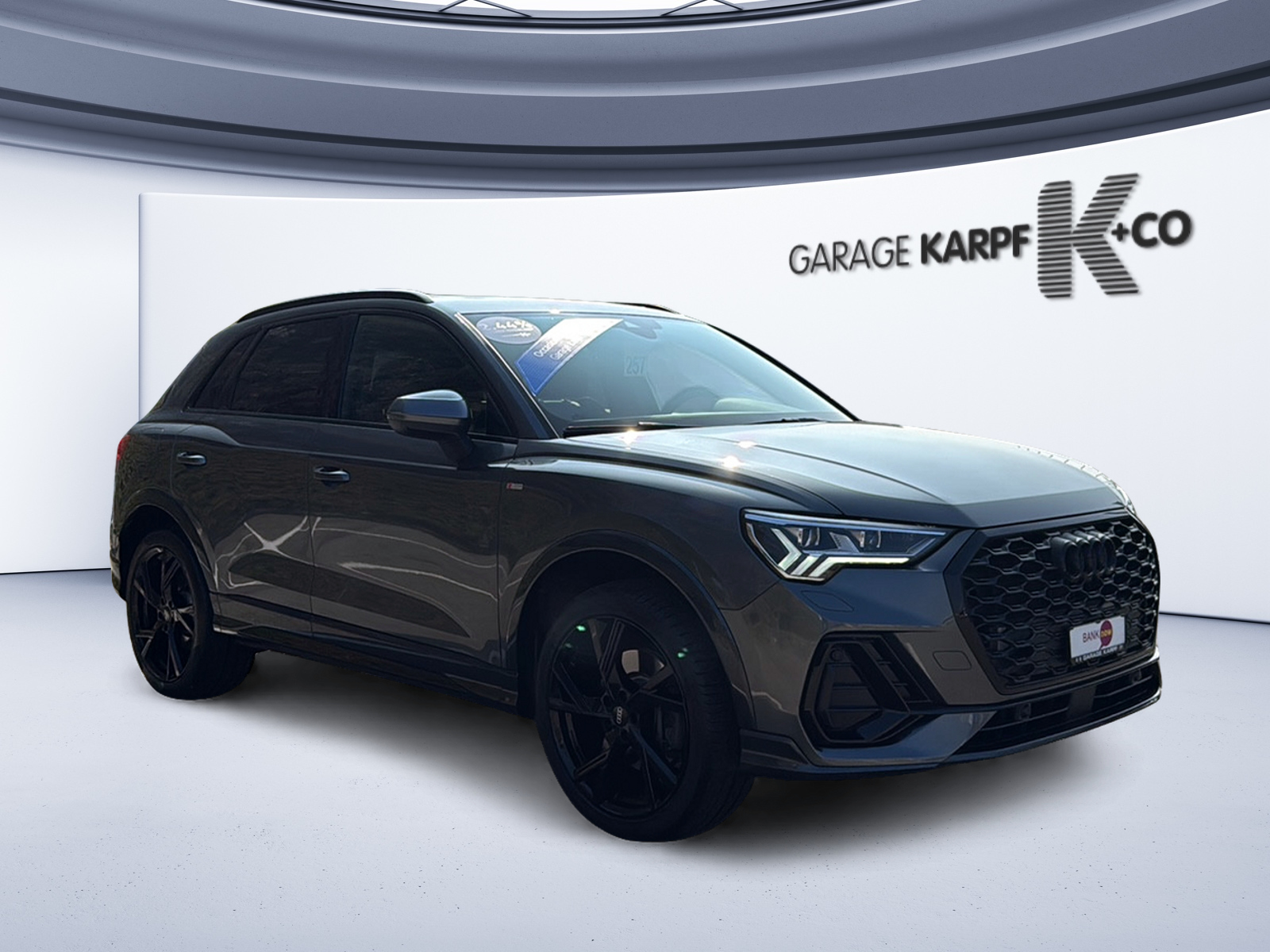 AUDI Q3 45 TFSI S line quattro S-tronic-image-6
