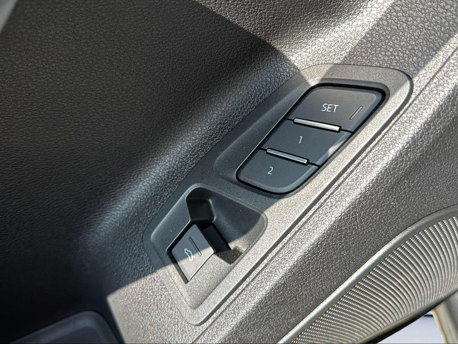 AUDI Q3 45 TFSI S line quattro S-tronic-image-15