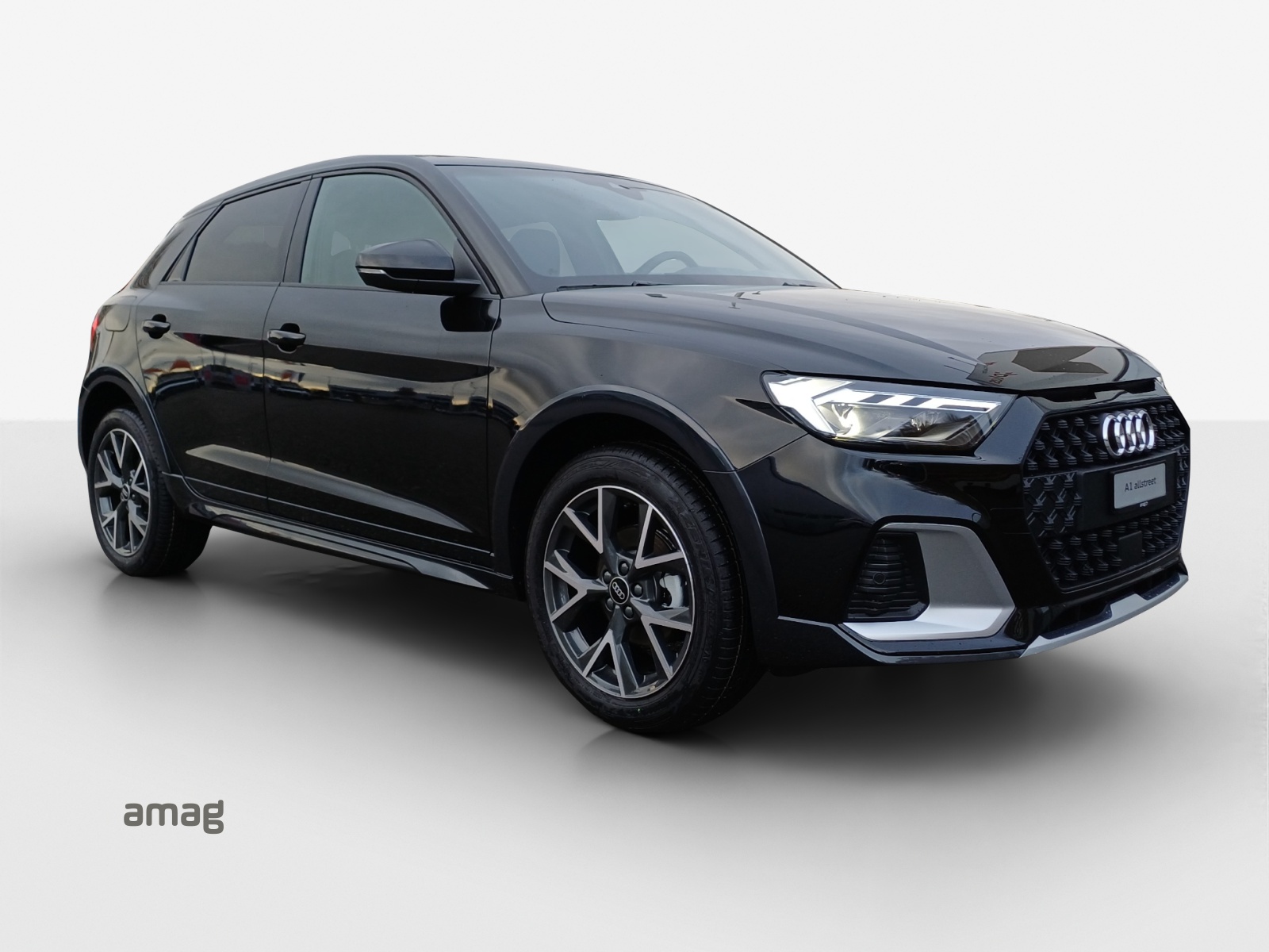 AUDI A1 allstreet 30 TFSI Attraction S-tronic-image-5