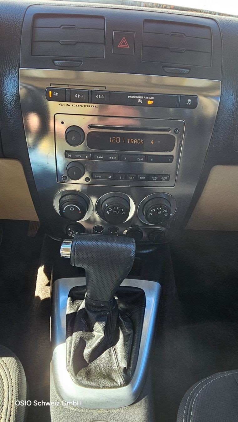 HUMMER H3 3.7 Standard Automatic-image-7