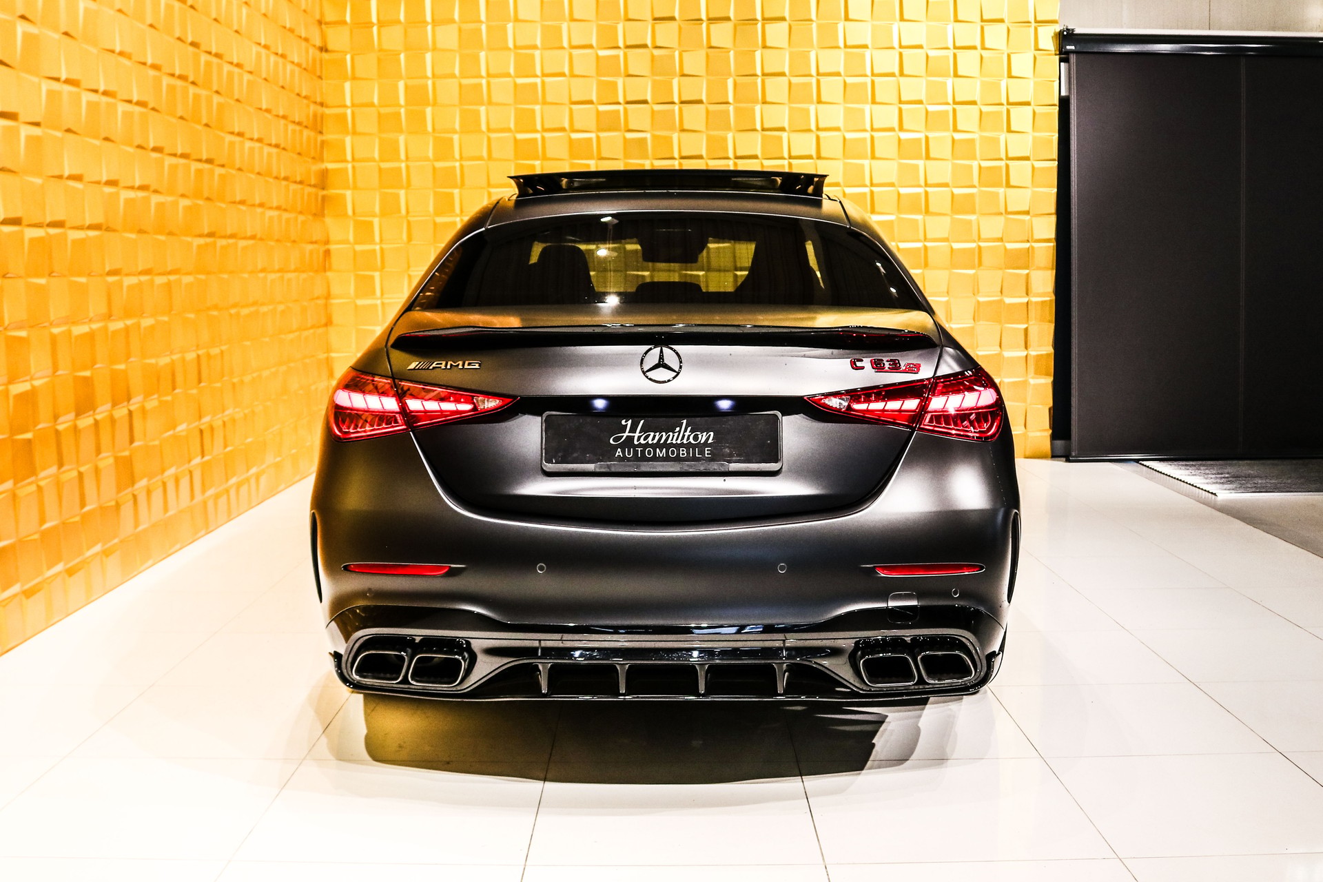 MERCEDES-BENZ C 63 S AMG E Performance 4 Matic Executive Edition-image-6