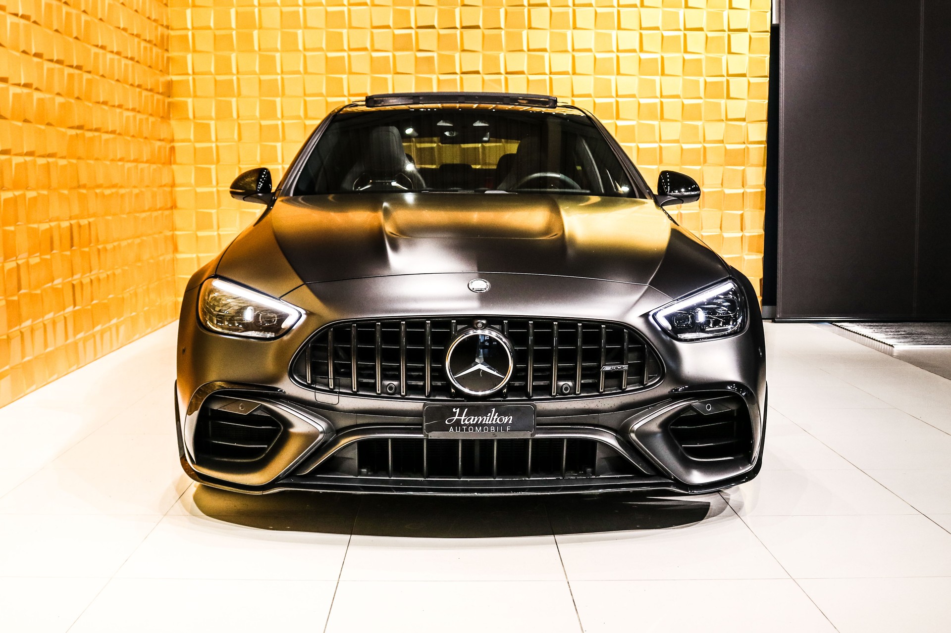 MERCEDES-BENZ C 63 S AMG E Performance 4 Matic Executive Edition-image-2