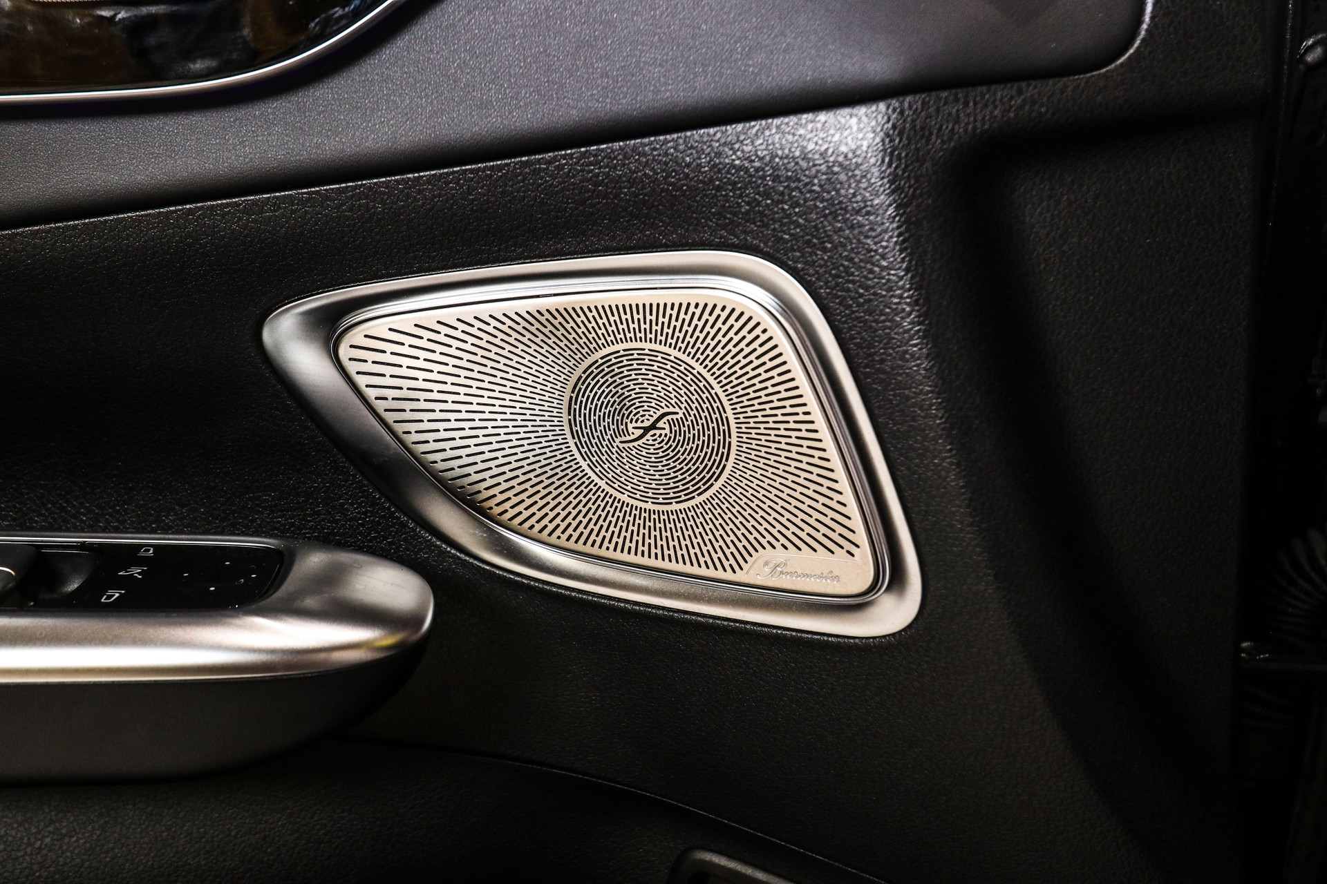 MERCEDES-BENZ C 63 S AMG E Performance 4 Matic Executive Edition-image-27