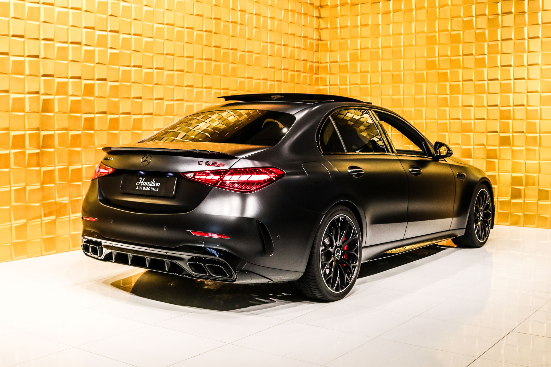 MERCEDES-BENZ C 63 S AMG E Performance 4 Matic Executive Edition-image-5