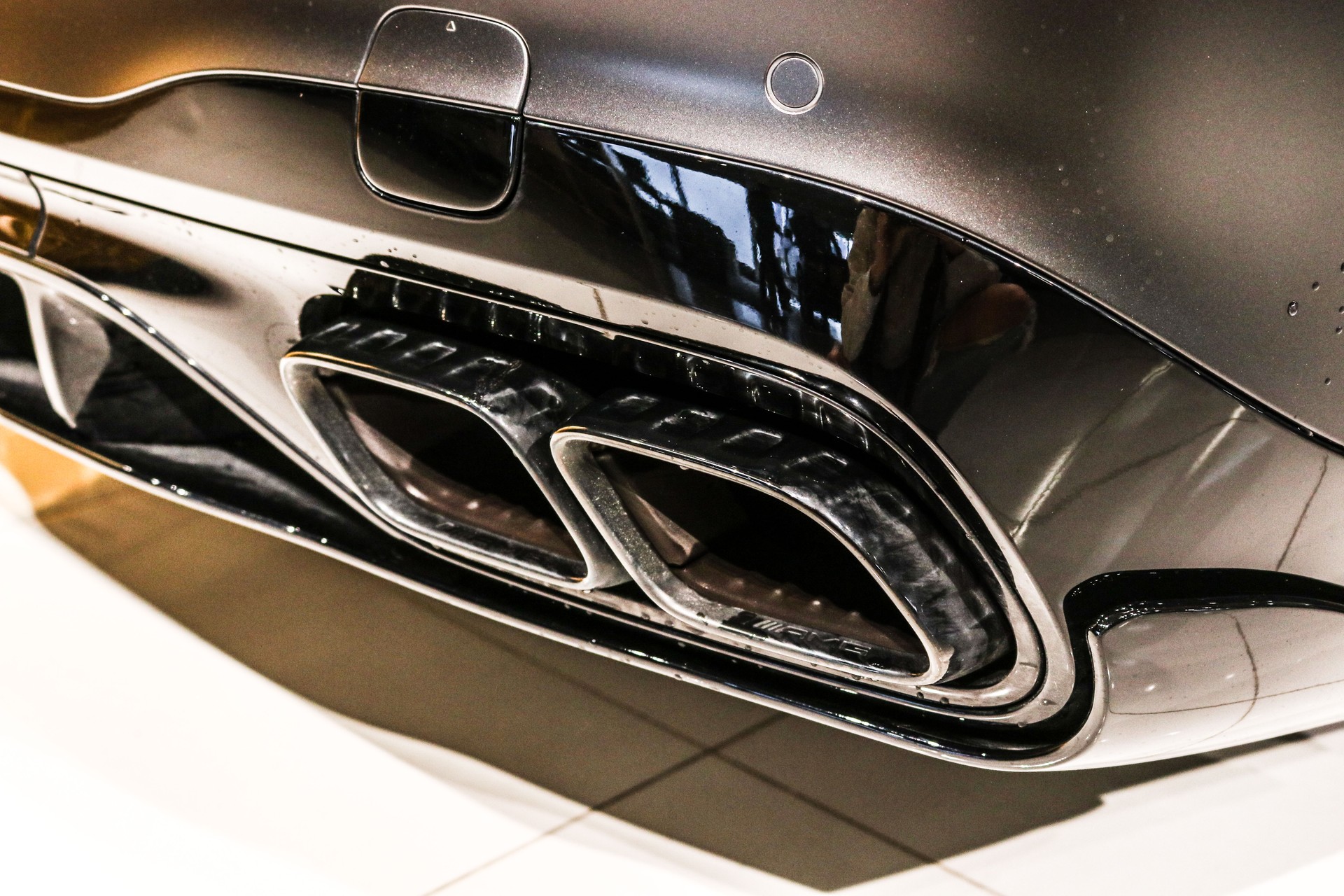 MERCEDES-BENZ C 63 S AMG E Performance 4 Matic Executive Edition-image-7