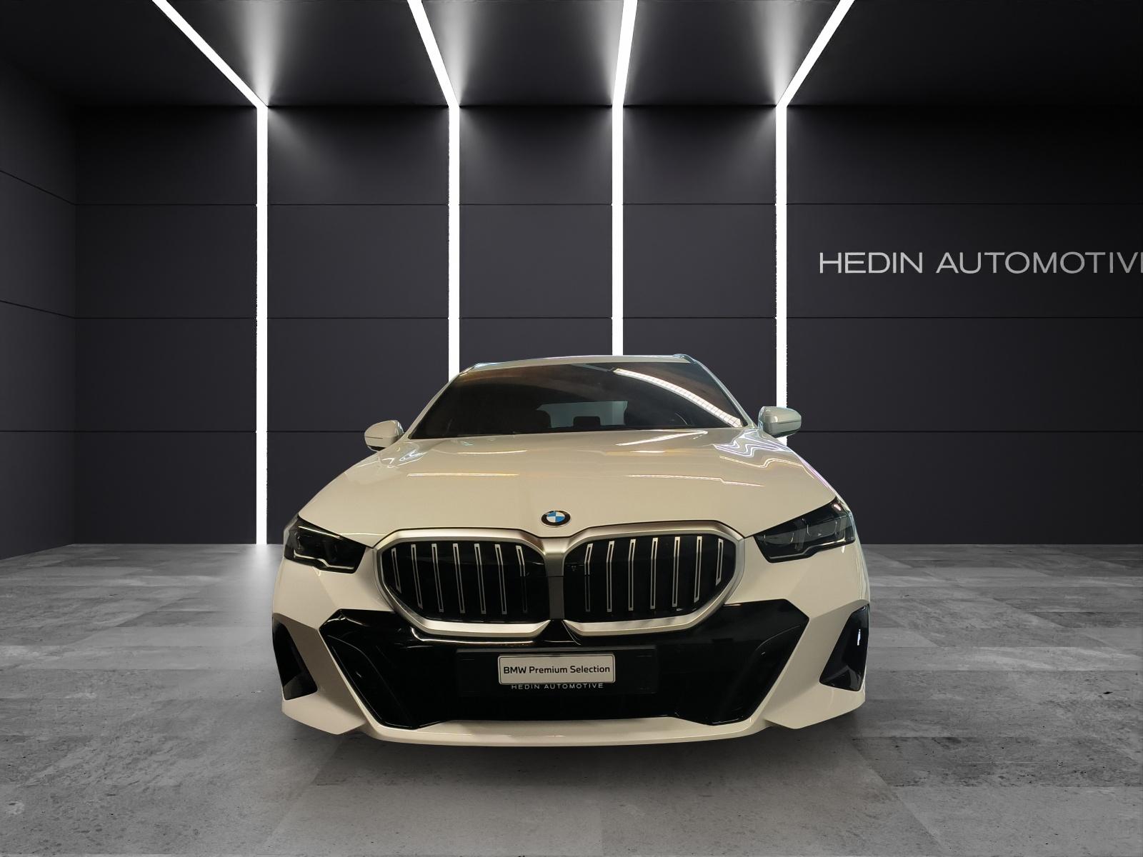 BMW 520d xDrive Touring-image-7