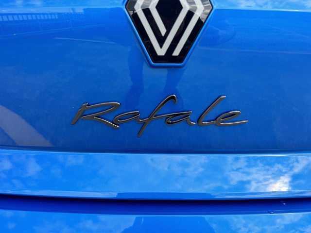 RENAULT Rafale 1.2 E-Tech esprit Alpin-image-10