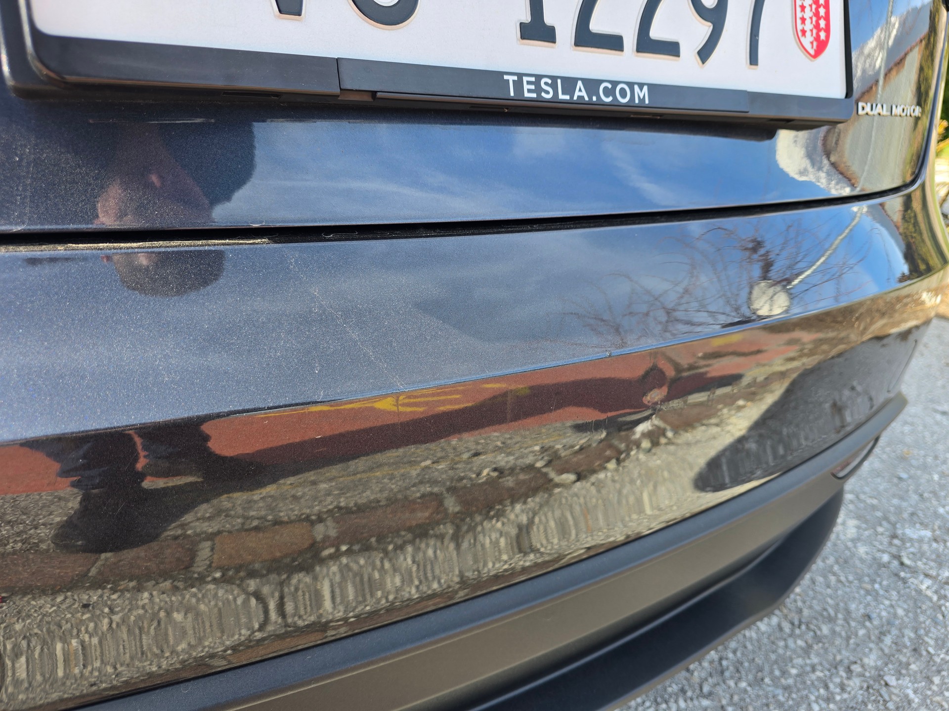 TESLA Model 3 Long Range Dual Motor AWD-image-4