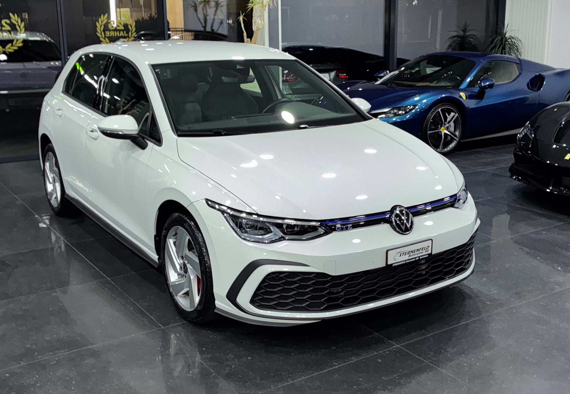 VW Golf 1.4 TSI PHEV GTE-image-2